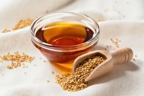 تصویر 4 از روغن کنجد سیاه با بسته‌ بندی شکیل و استاندارد